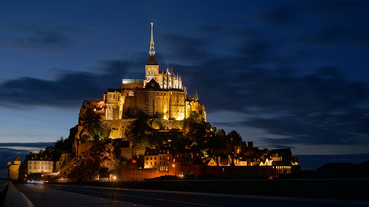 Mont Saint-Michel 法国圣米歇尔山建筑群